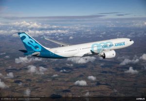 A330-800-first-flight-air-to-air-2-