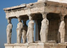 Athènes_Acropole_Caryatides.jpeg