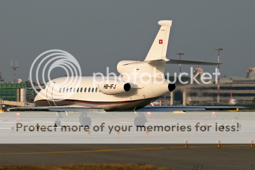 LIN0712_13_HB-IFJ.jpg