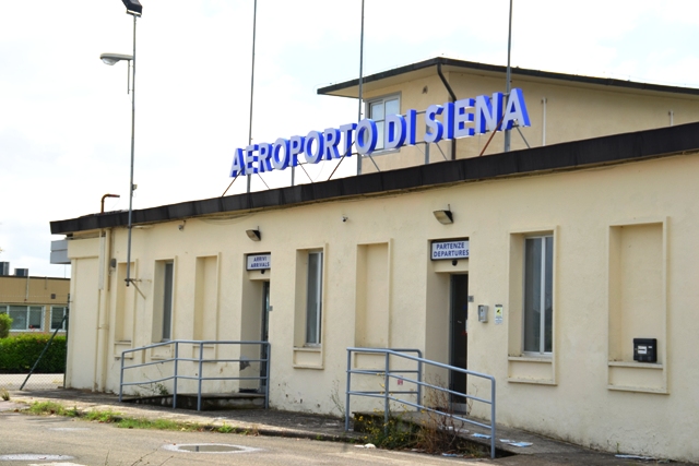 sovicille_aeroporto_ampugnano_siena_gonews_it_3.jpg