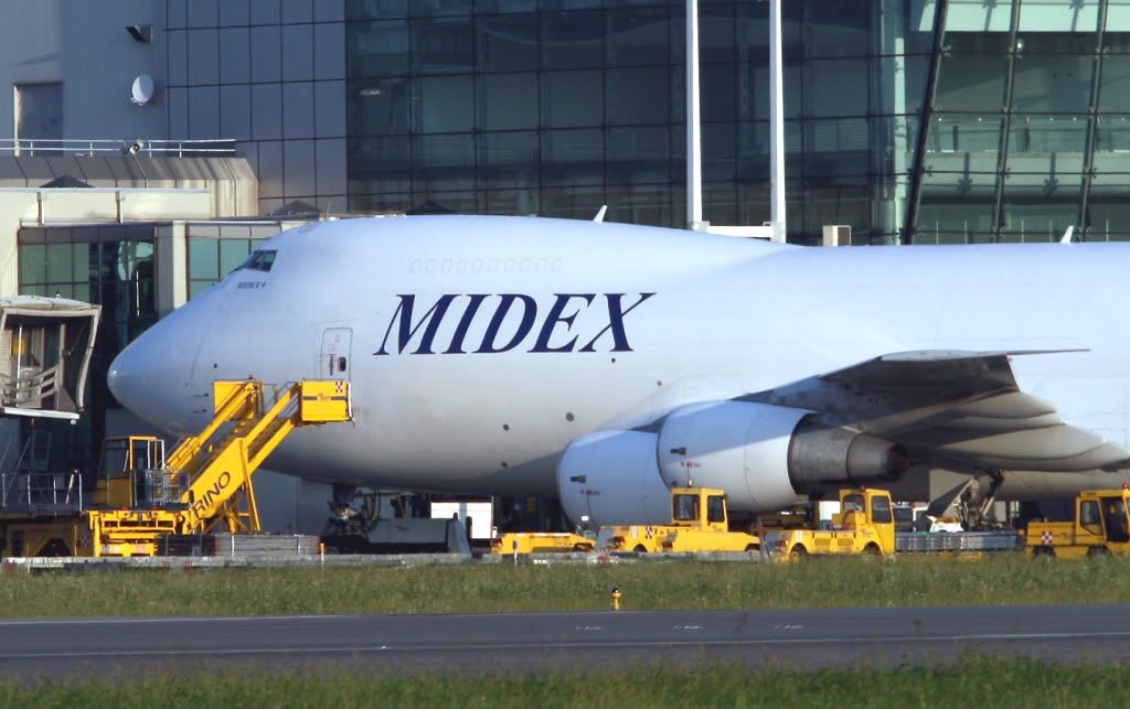 004-MIDEX-A6-MDI-B747F1.jpg
