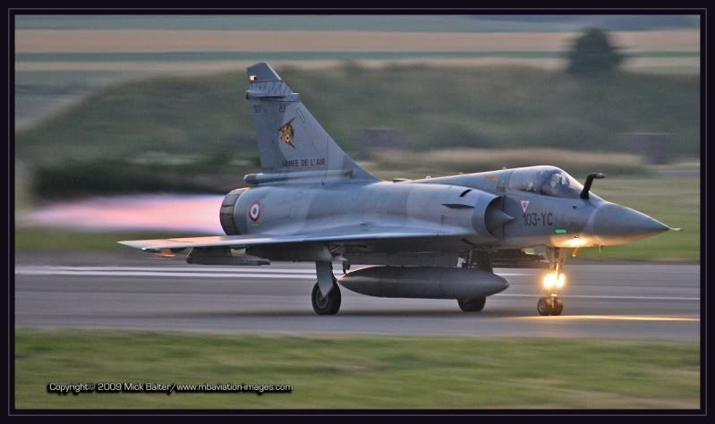 MBAviationImagesCambraiFltLineNa-6.jpg