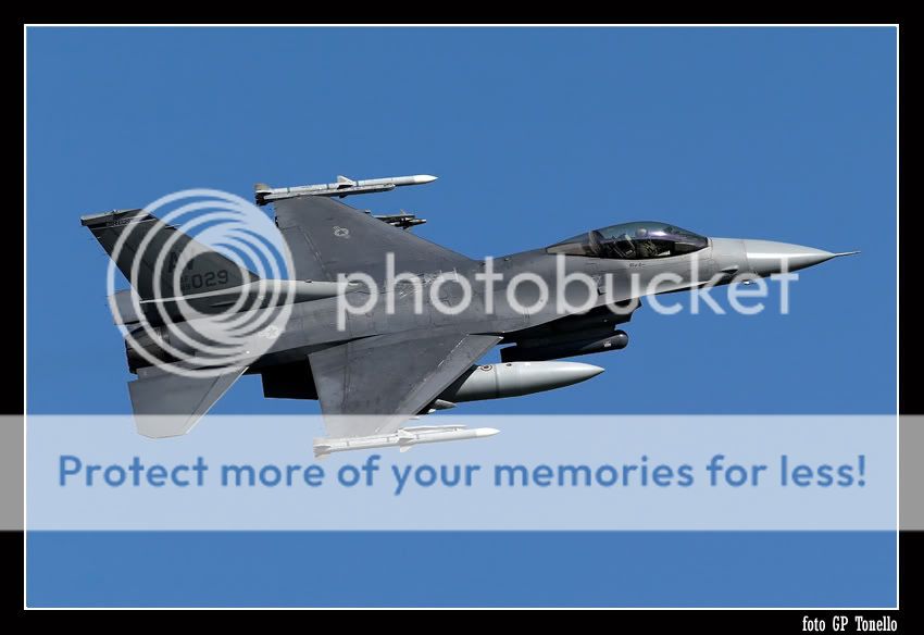 aviano1.jpg