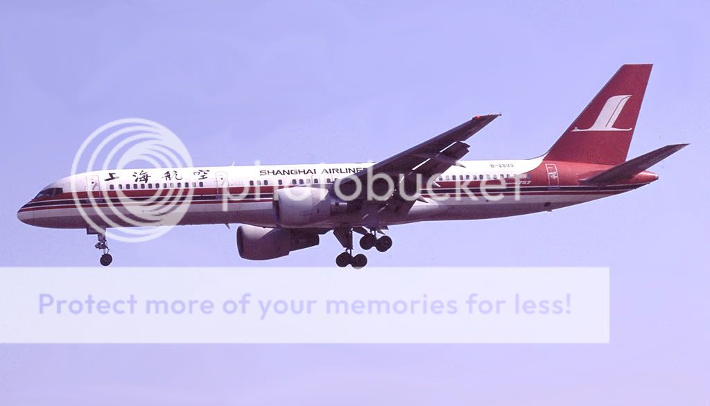 013-SHANGHAIAL-B-2833-B757.jpg