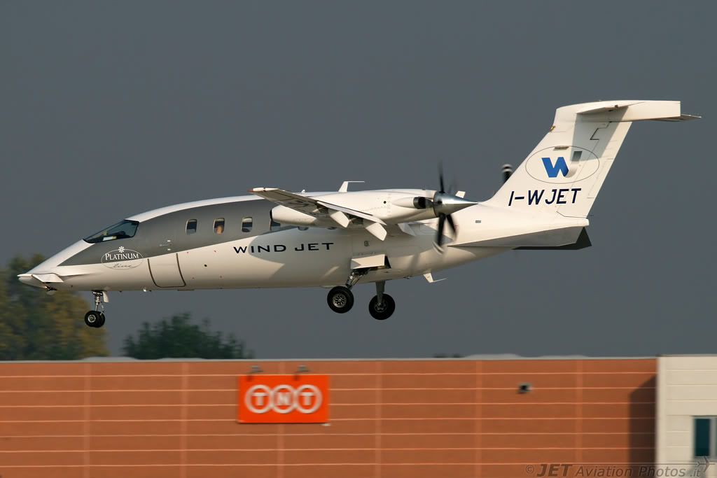 LIN1007_02_I-WJET.jpg