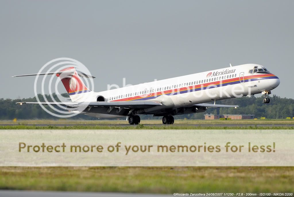 Meridiana_I-SMER_MD80_ASC3449_24082.jpg