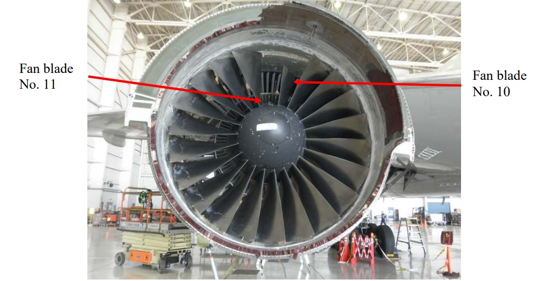 N773UA-UAL-B777-PW4077-FBO-engine-front-view.jpg