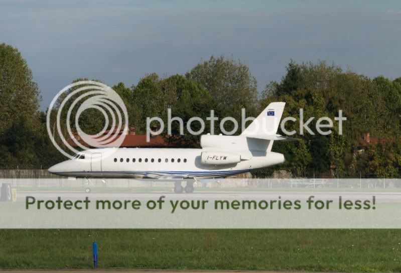 I-FLYWlanding36.jpg