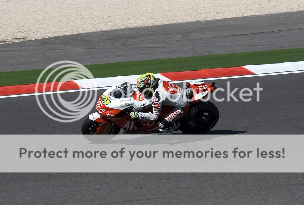 DUCATI.jpg
