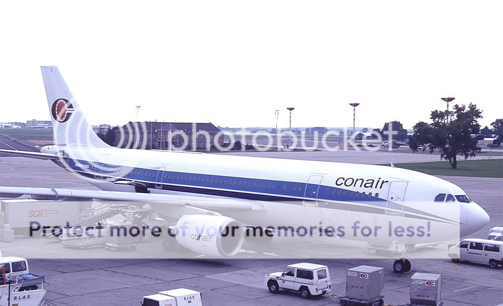 009-CONAIR-OY-CNK-A300.jpg