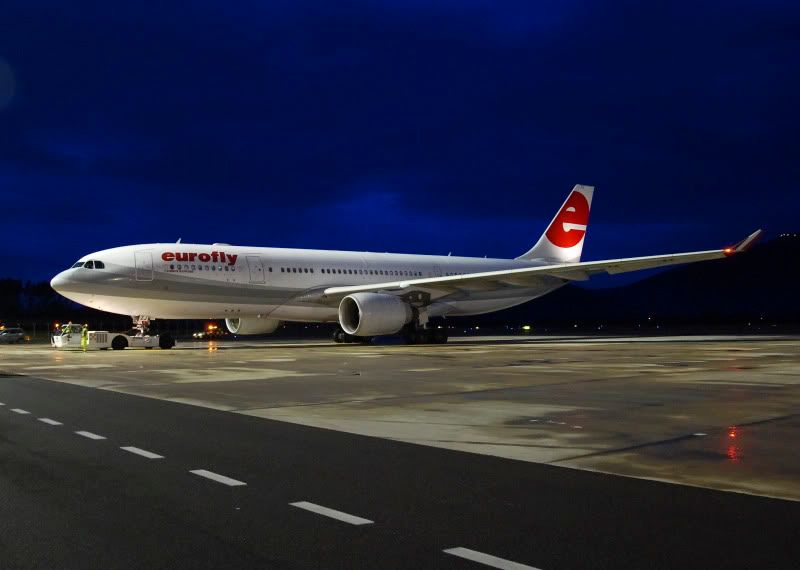 A330Eurofly22-04-2010037.jpg
