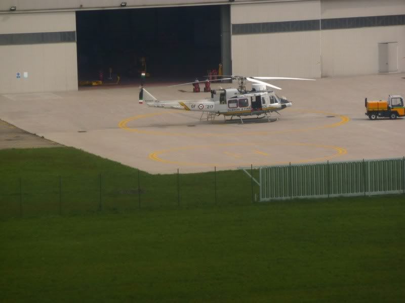 P1000445_GdfhelicopterinLILN.jpg