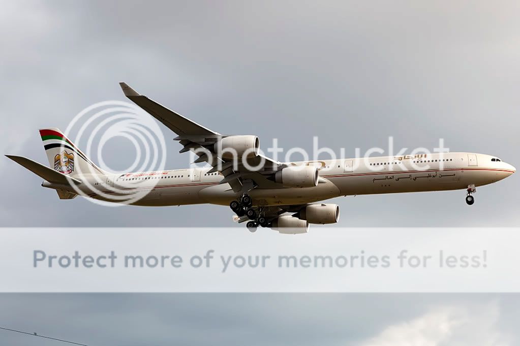 A6-EHI.jpg