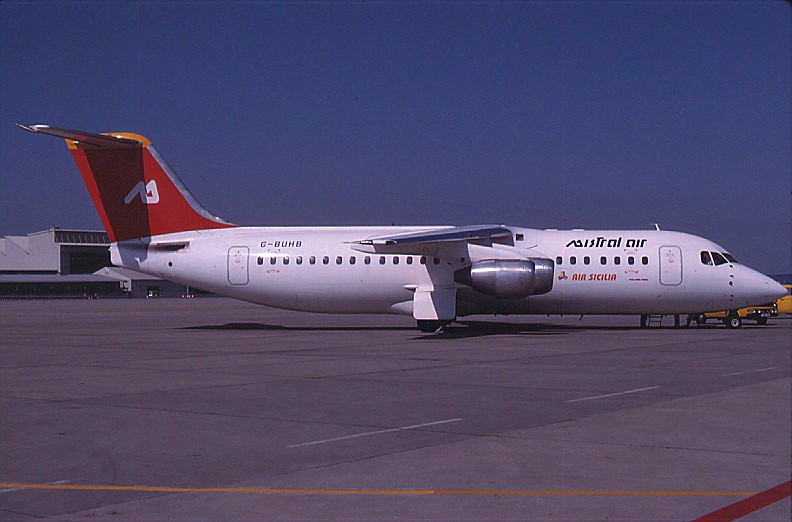 G-BUHB.jpg