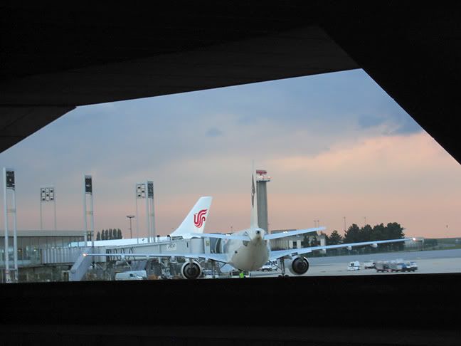 CDG1_2WB.jpg