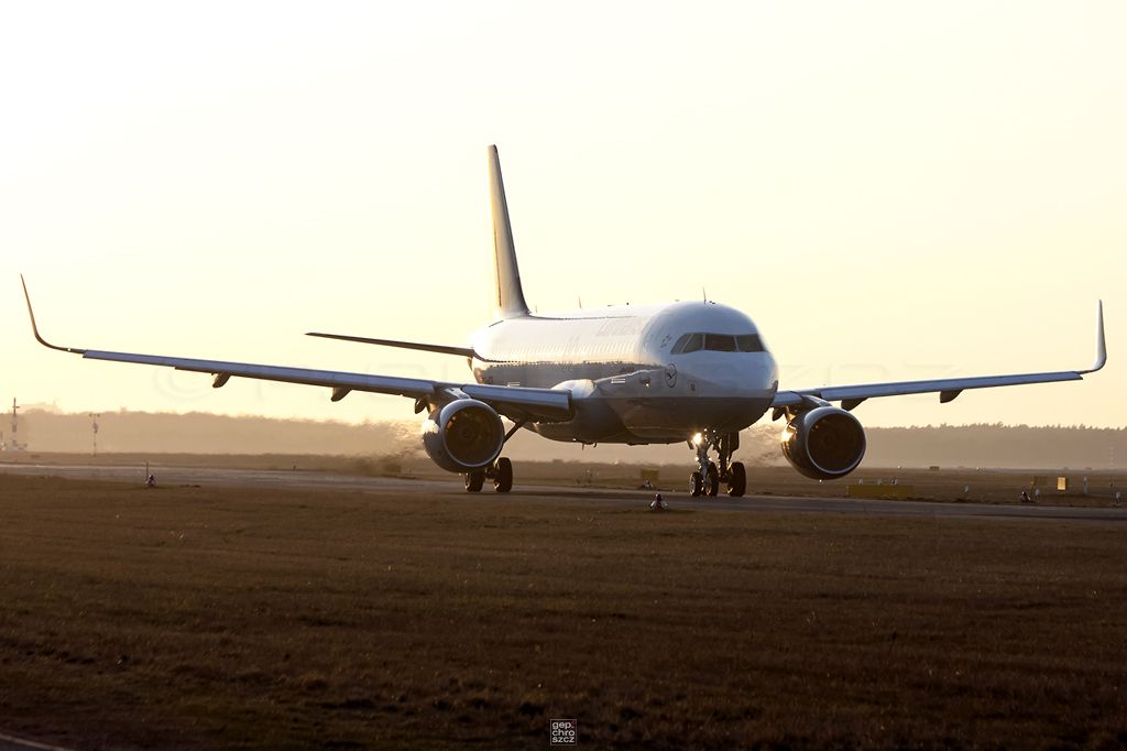 Lufthansa-A320ceo-BS_zpsdb421174.jpg