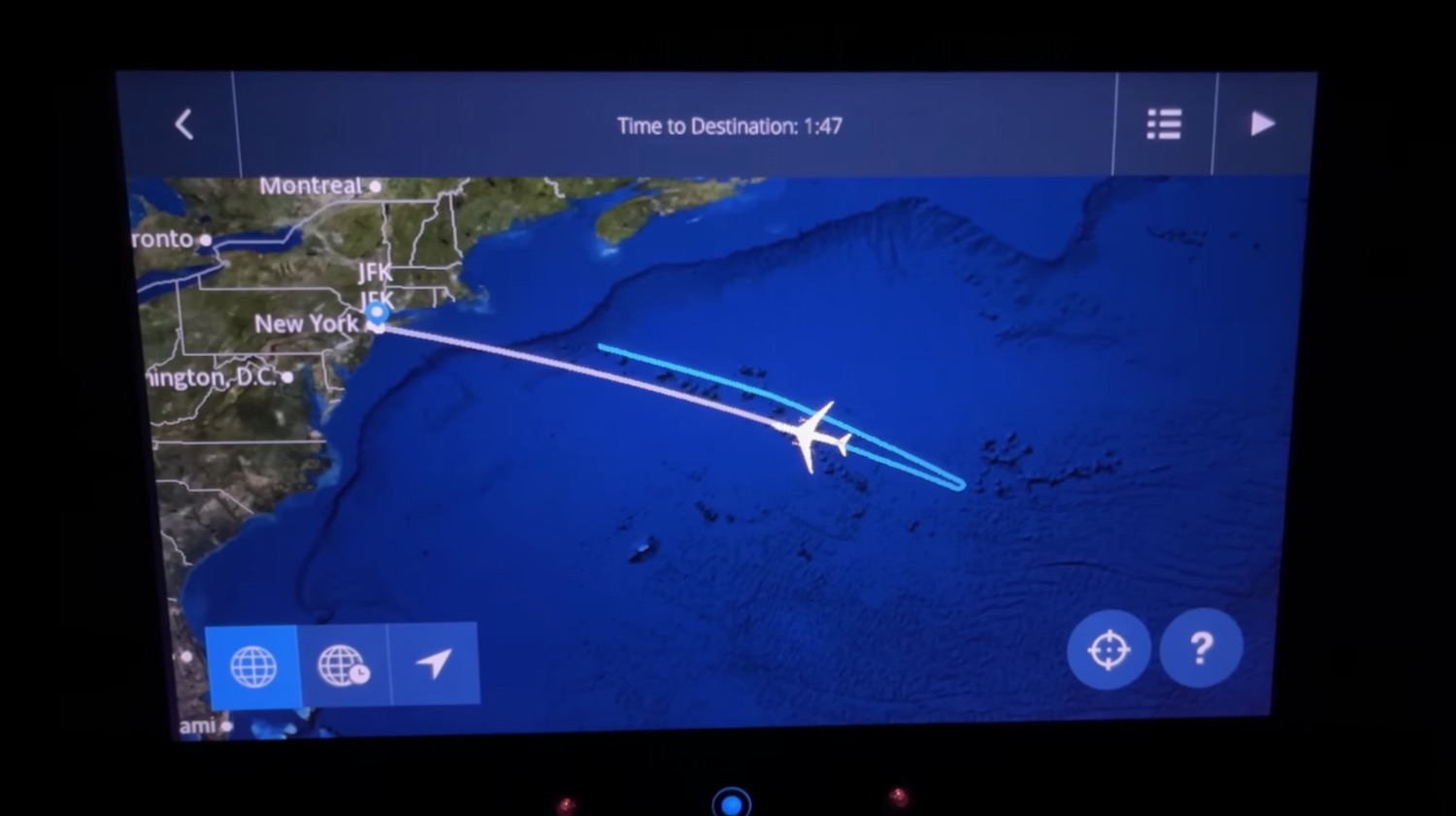 liveandletsfly.com