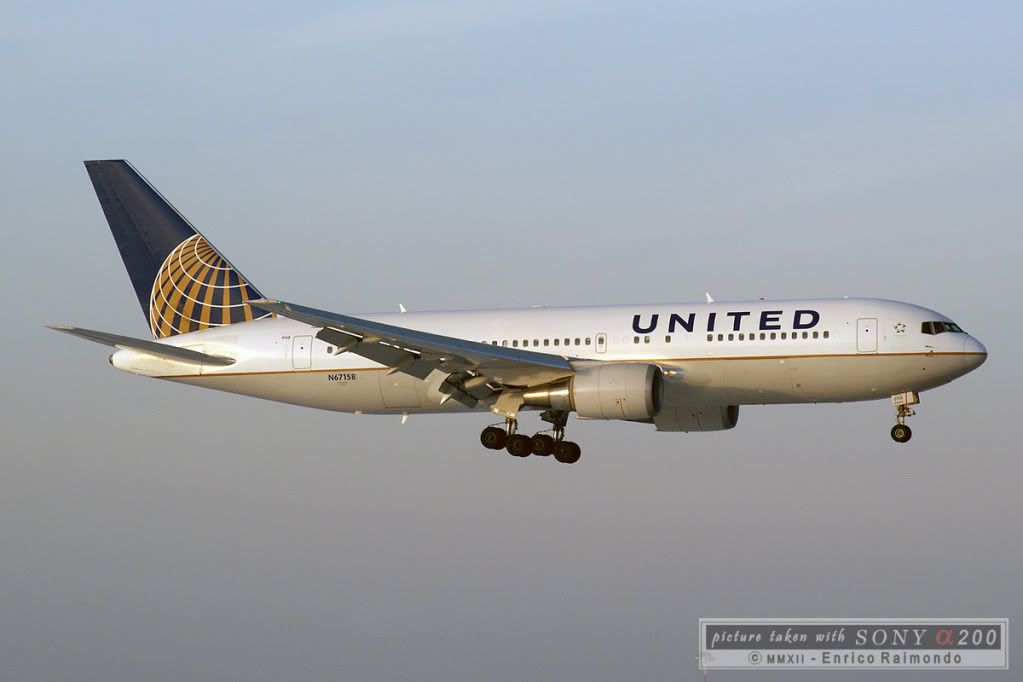 Boeing-767-United-MPX.jpg