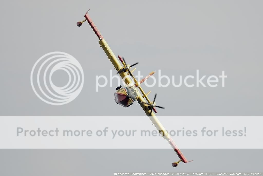 Canadair_ASC24548_21092008_SanRemo.jpg