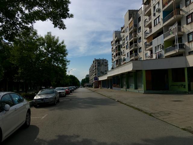 F26298-C7-E1-AC-40-C8-B915-6-B6721-C2-DA7-D.jpg