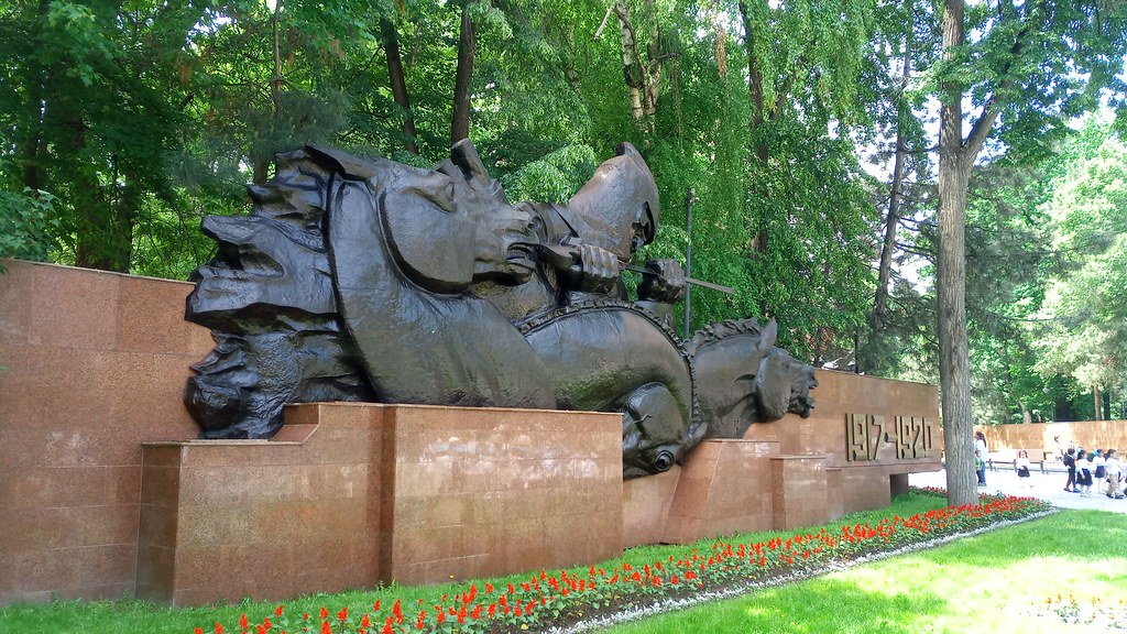 55523884191_34aa61368c_b.jpg