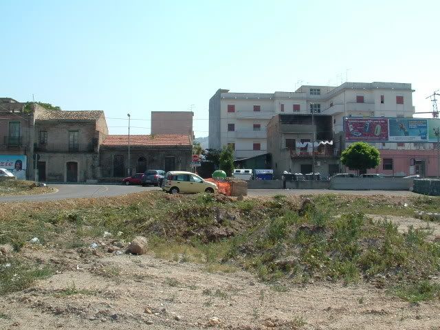 DSCF0002.jpg