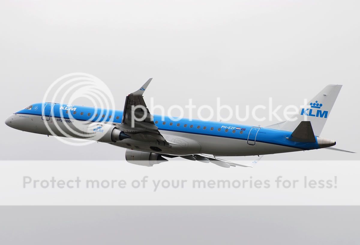 PH-EZF.jpg