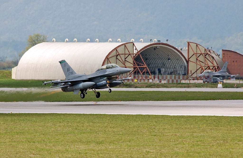f16_toff2.jpg