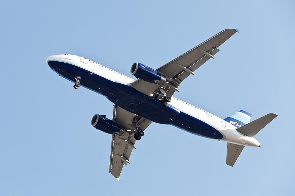 JETBLUE320_zps600488d4.jpg