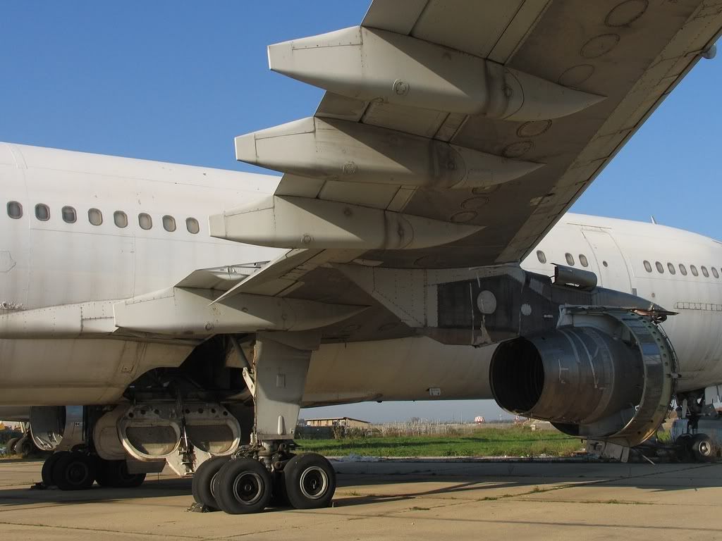 A300FCO_03.jpg