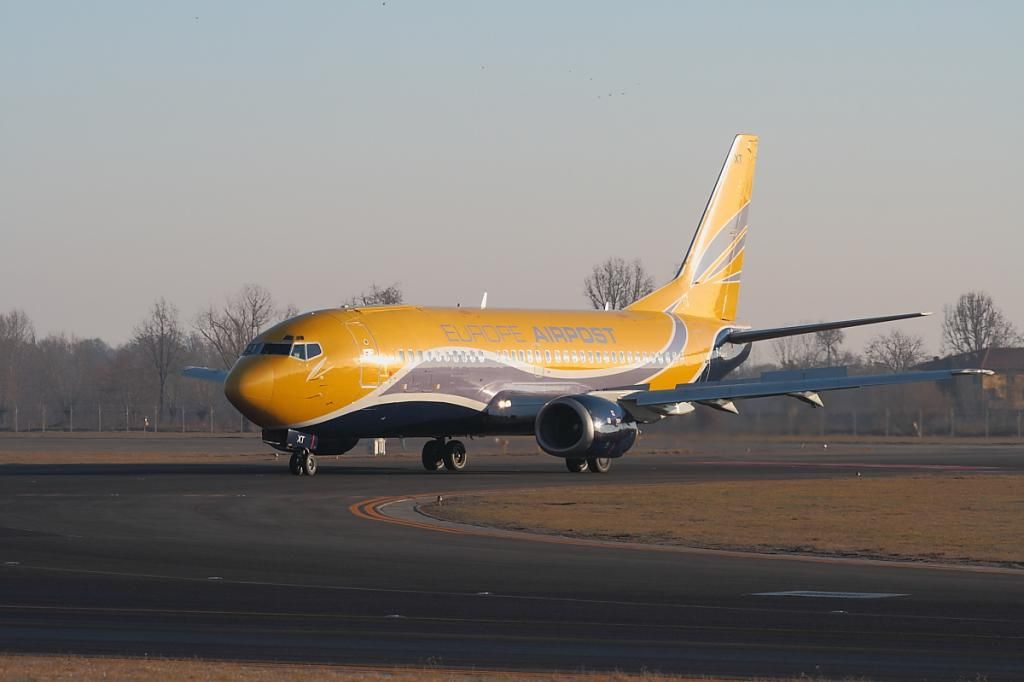 B737EuropeAirpost_zps58d832b6.jpg