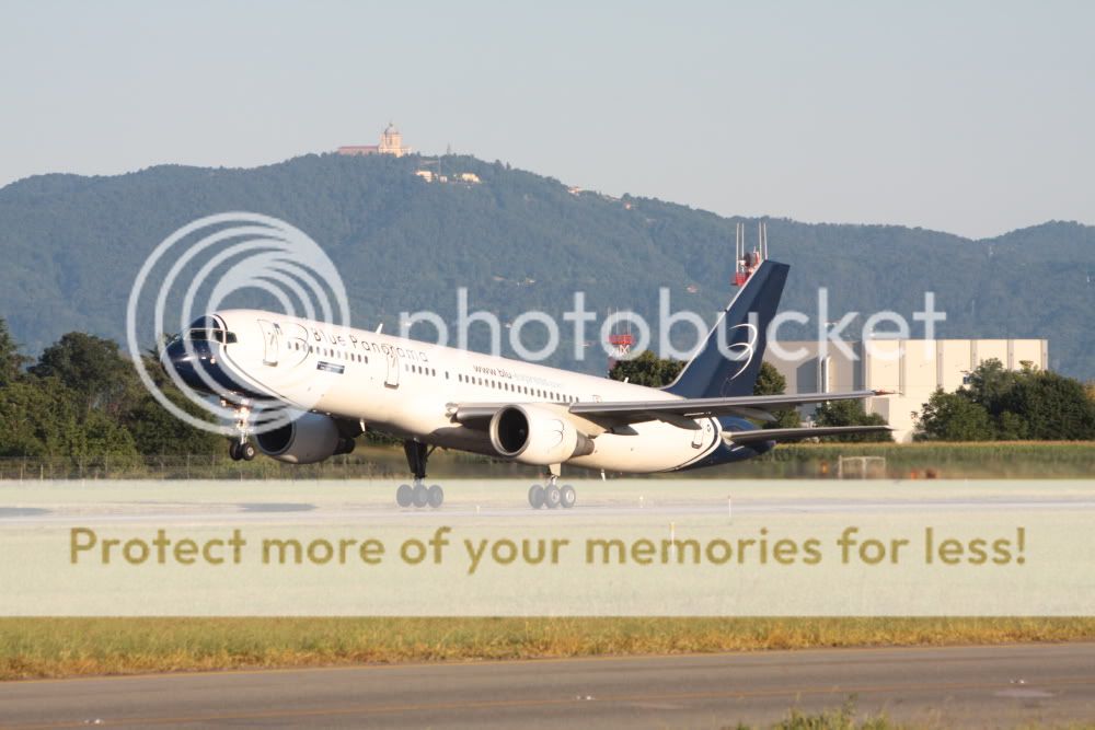 747-1.jpg
