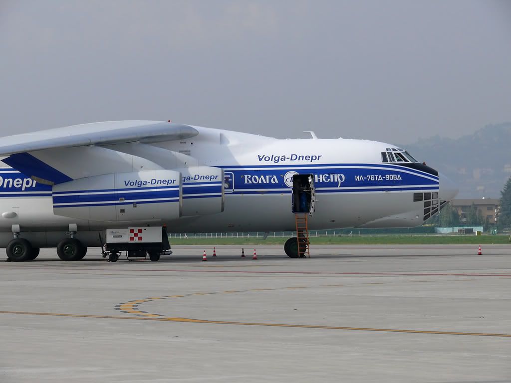 IL76B.jpg