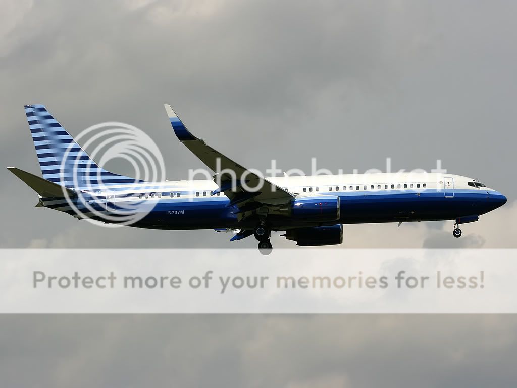 n737m.jpg