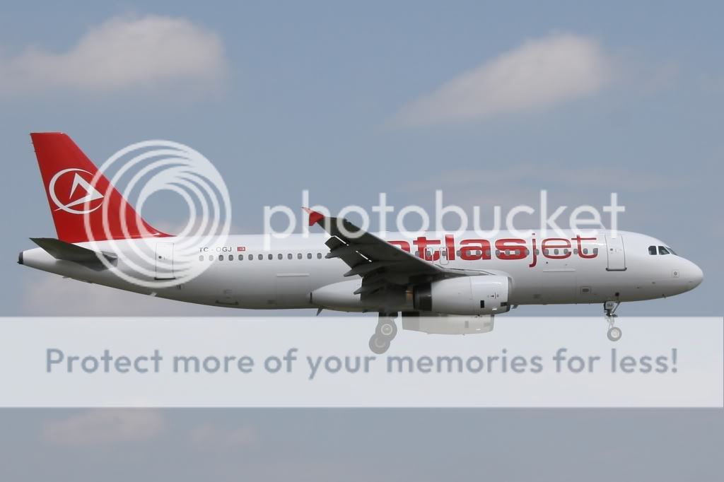 320atlasjet.jpg