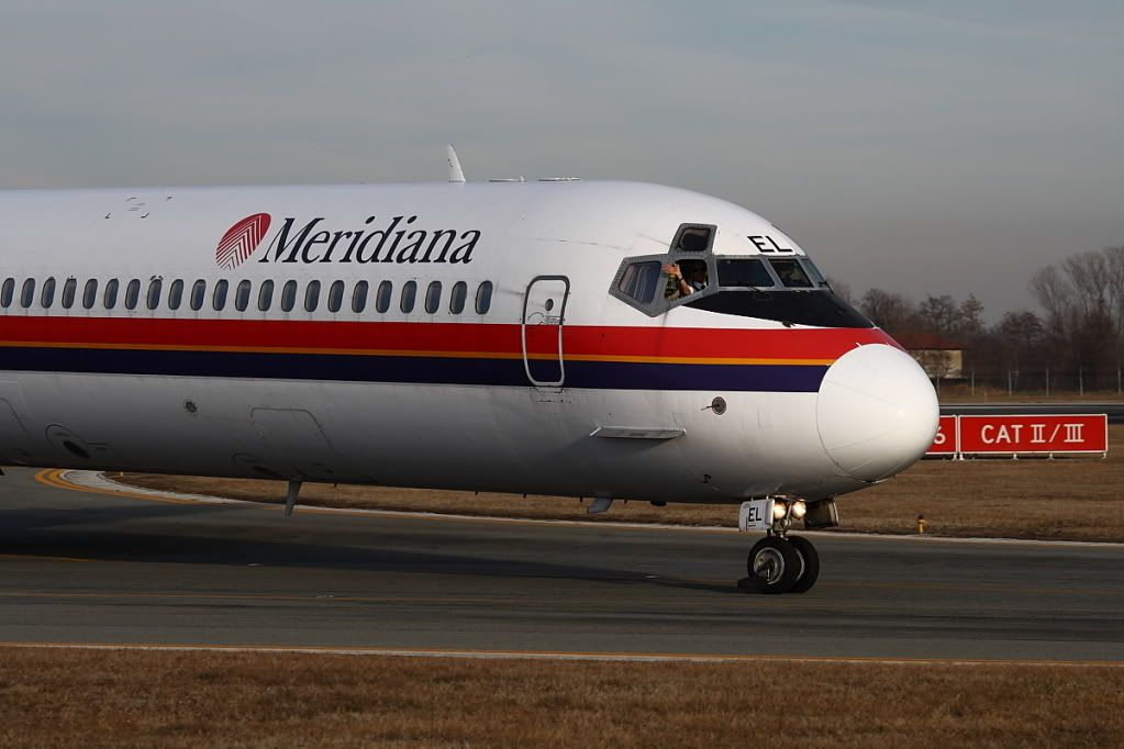 MD82Meridiana3JPG.jpg