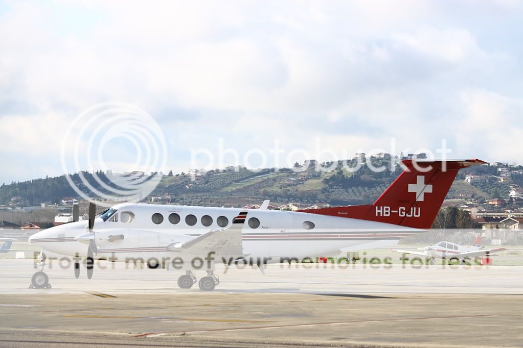 HB-GJU1.jpg