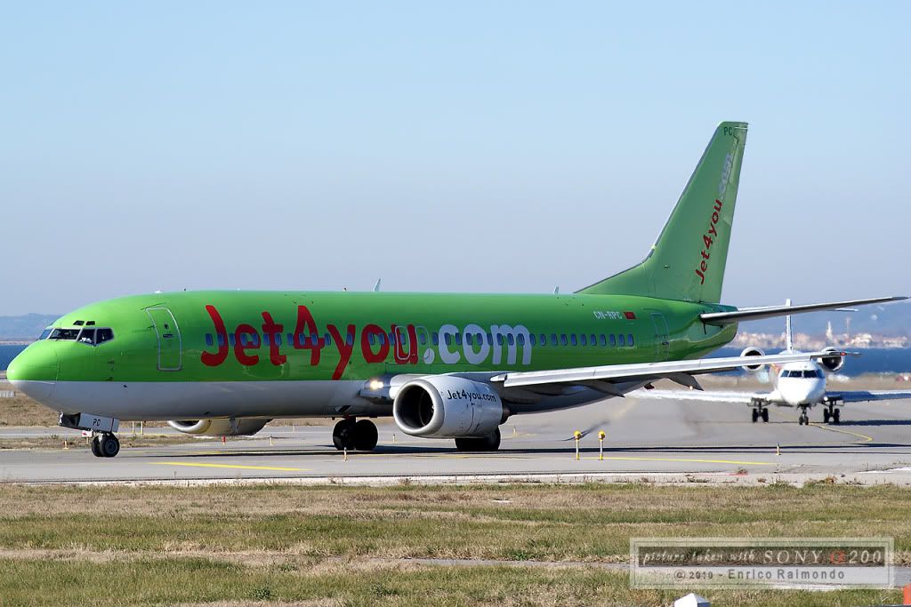 737-jet4u-II.jpg