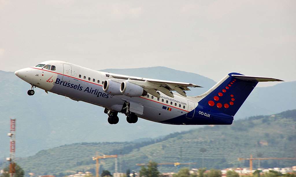 rj85brutoffqg5.jpg