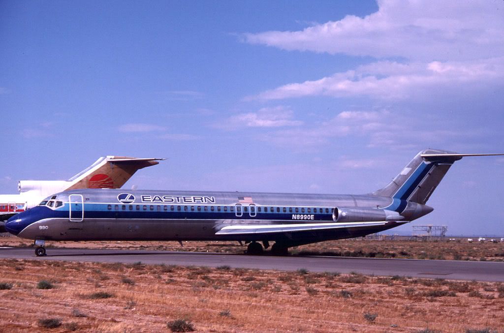 N8990E.jpg