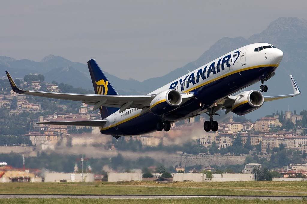 EI-EFV.jpg