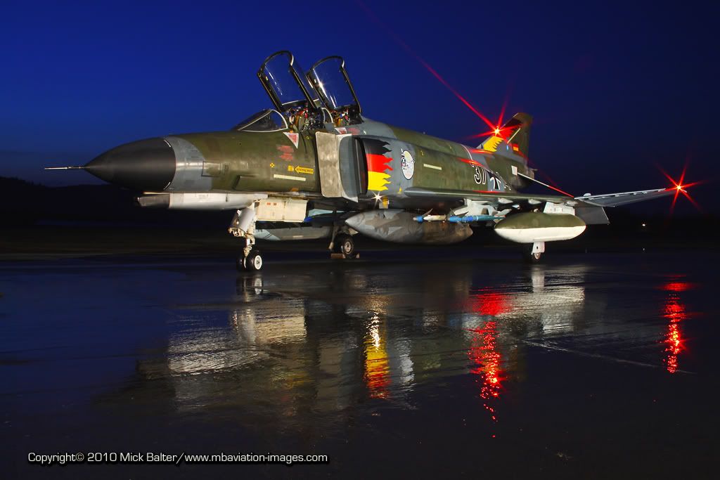 MBAviationImagesKaufbeurenNachts-15.jpg