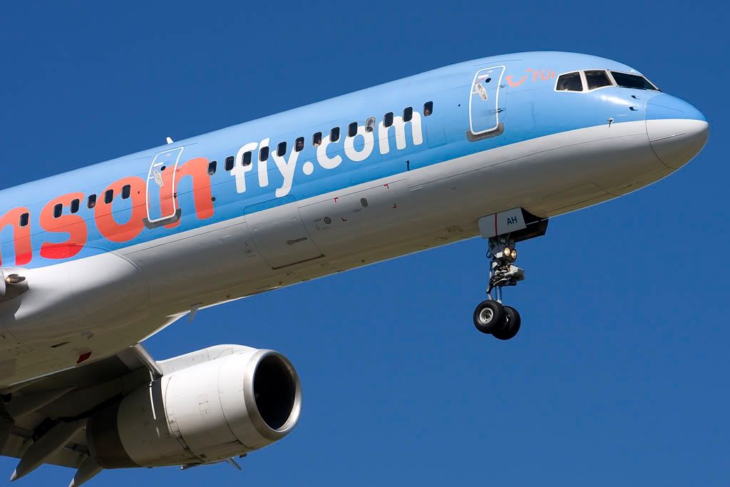G-BYAHa.jpg