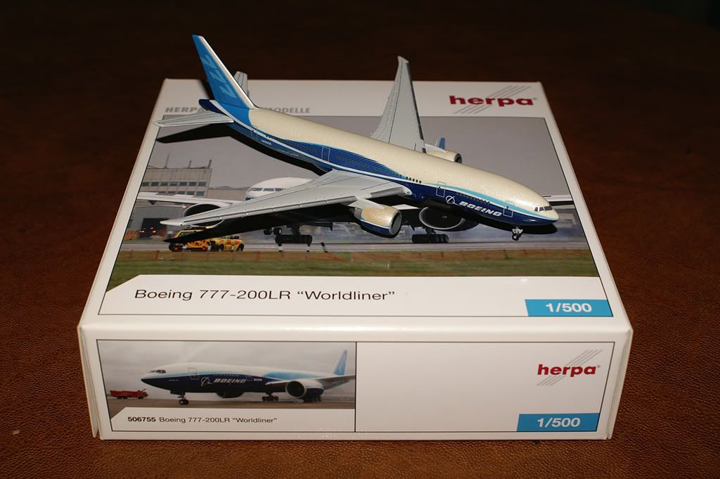 777LR.jpg