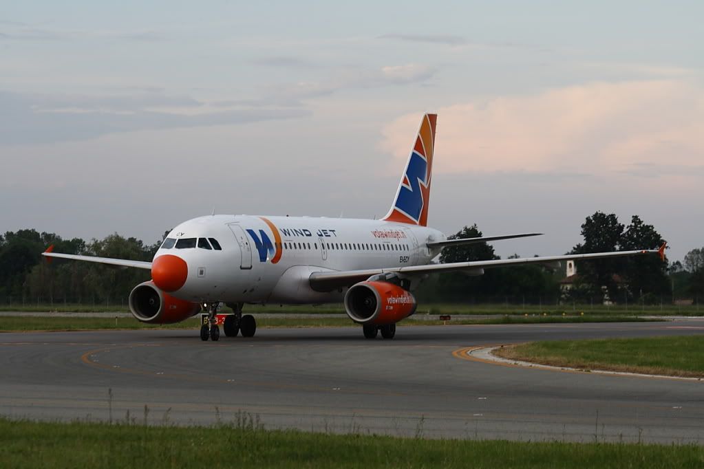 A320WindJet-2.jpg