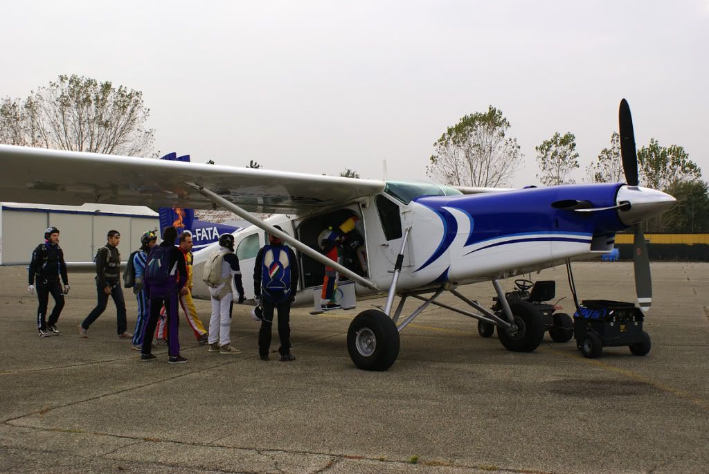 05-boarding.jpg