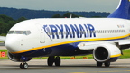 ryanair738-200x.jpg