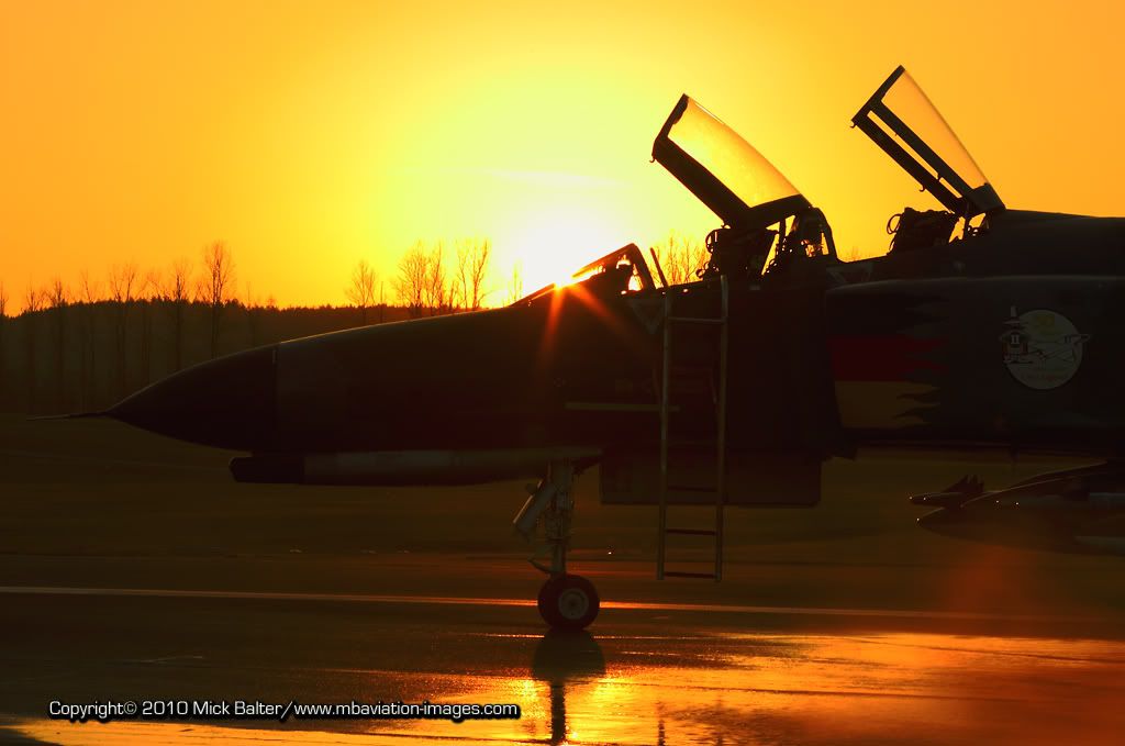 MBAviationImagesKaufbeurenNachts-13.jpg