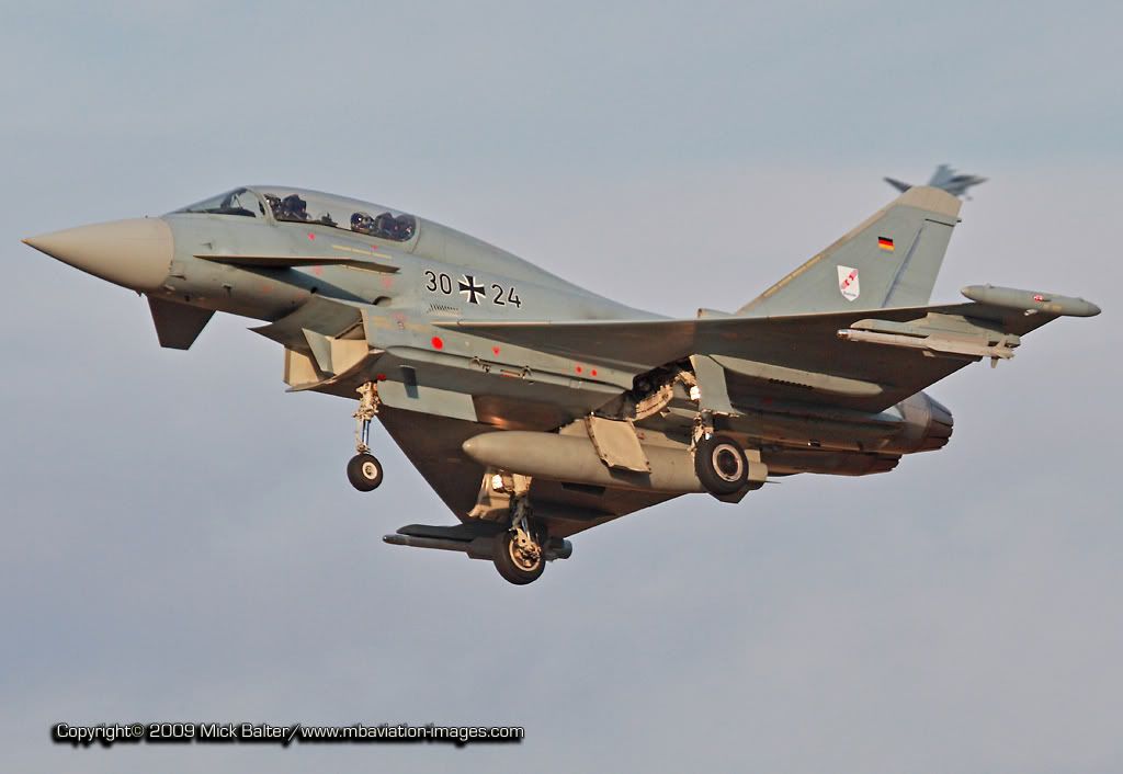 MBAviationImagesEufiUebergabeETN-1.jpg