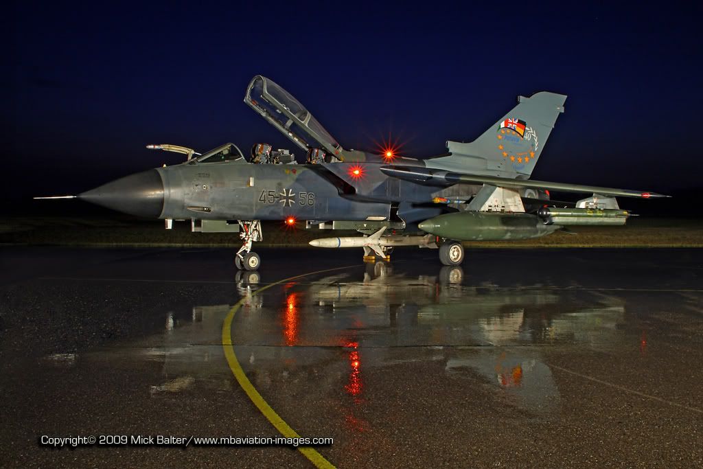 MBAviationImagesLechfeldPanaviaT-4.jpg